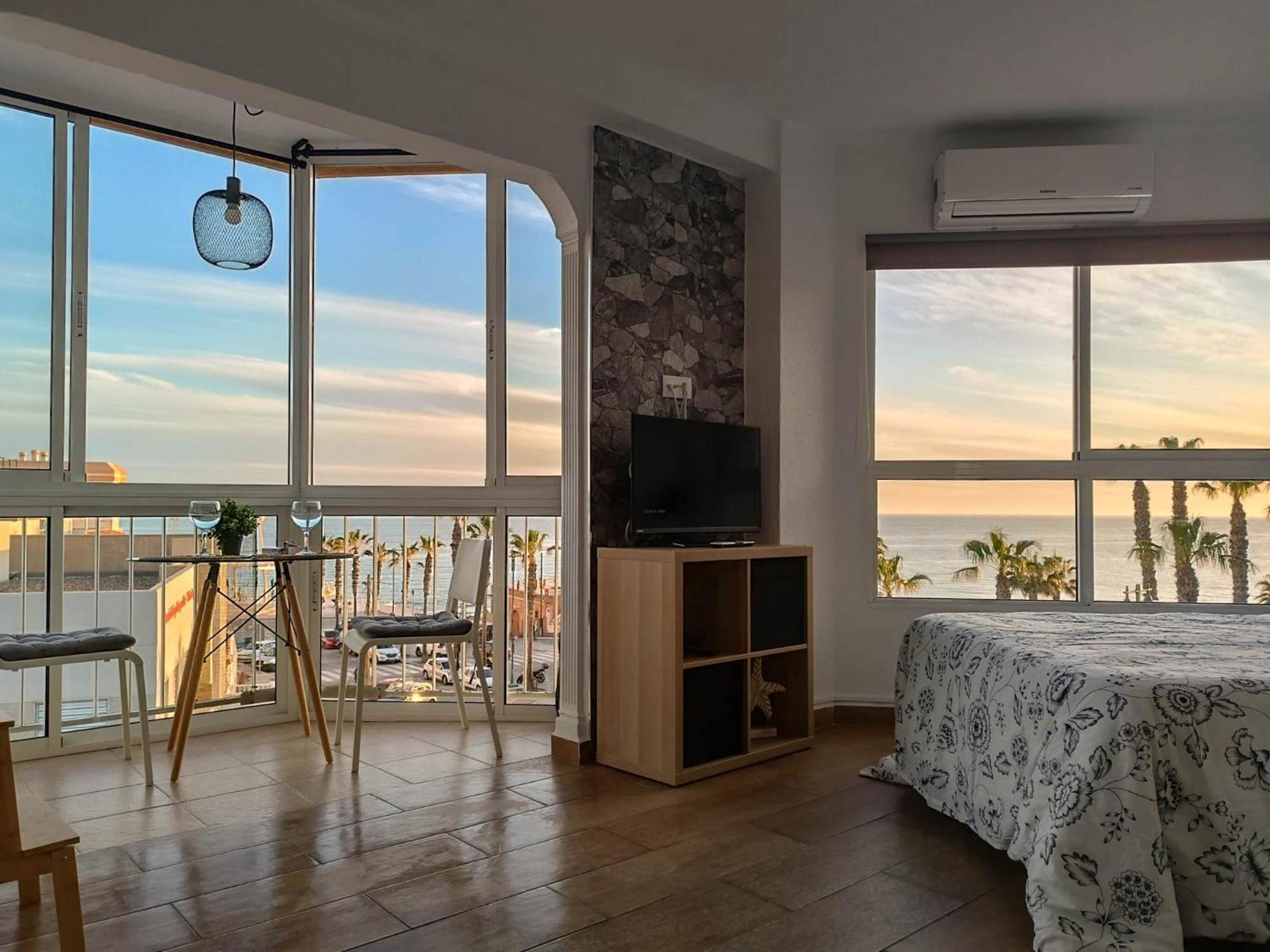 Ruselo 308. Loft En Paseo Maritimo De Torrox Costa Apartment Exterior photo